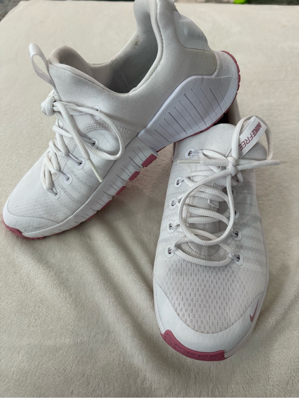 Nike Women's Free Metcon 6 'White/Pink' (FJ7126-109) Size 10
